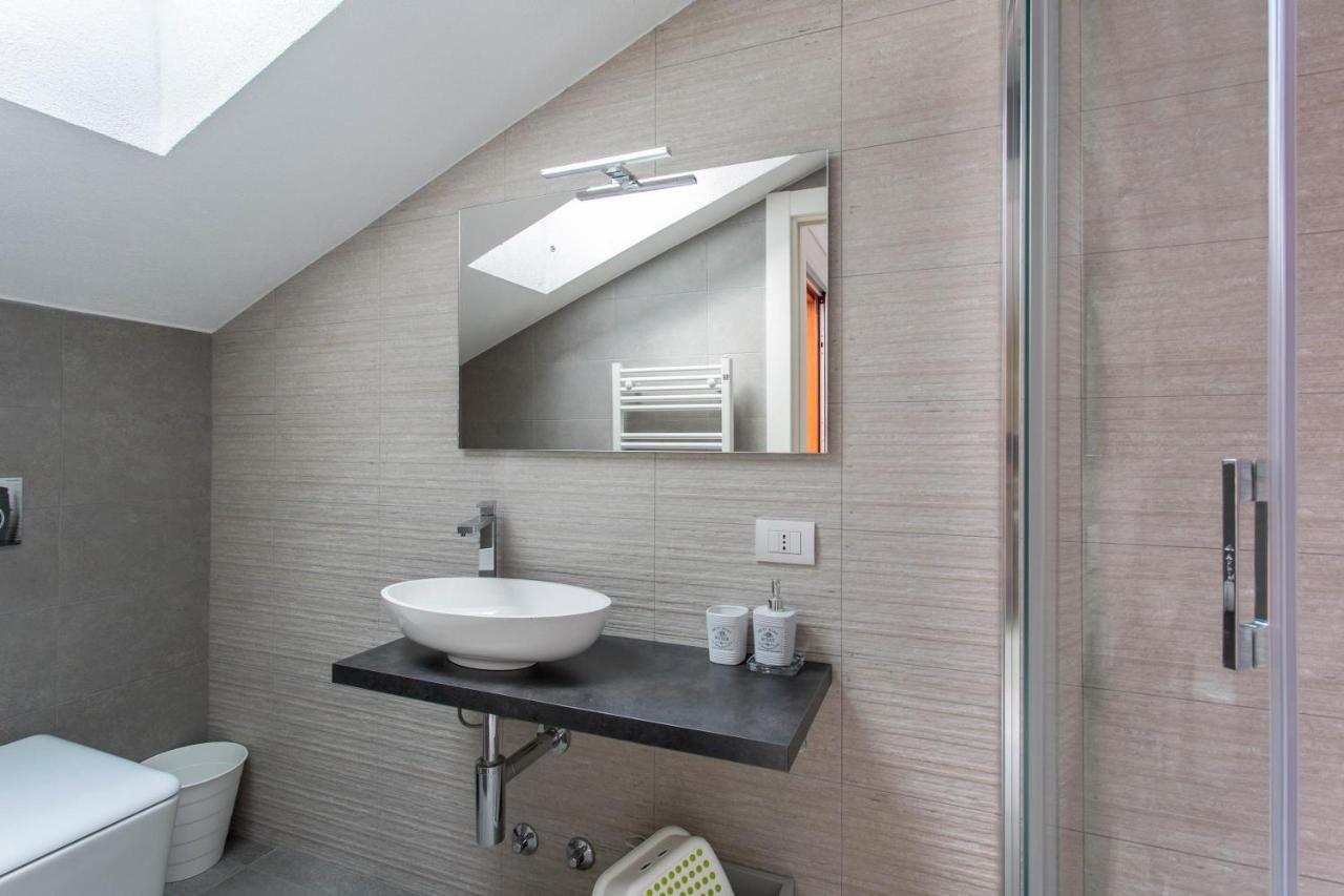 New Eleven Apartment On Como Lake Oliveto Lario Zewnętrze zdjęcie